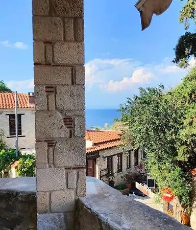 Sea View Terrace Corner Apartment-close To The Sea Apartment *